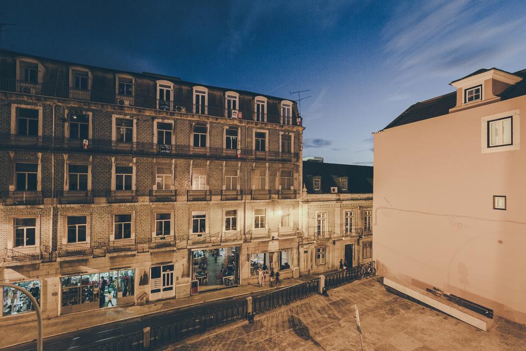 Deco Gem Bica Apartment Lisbon Ruang foto
